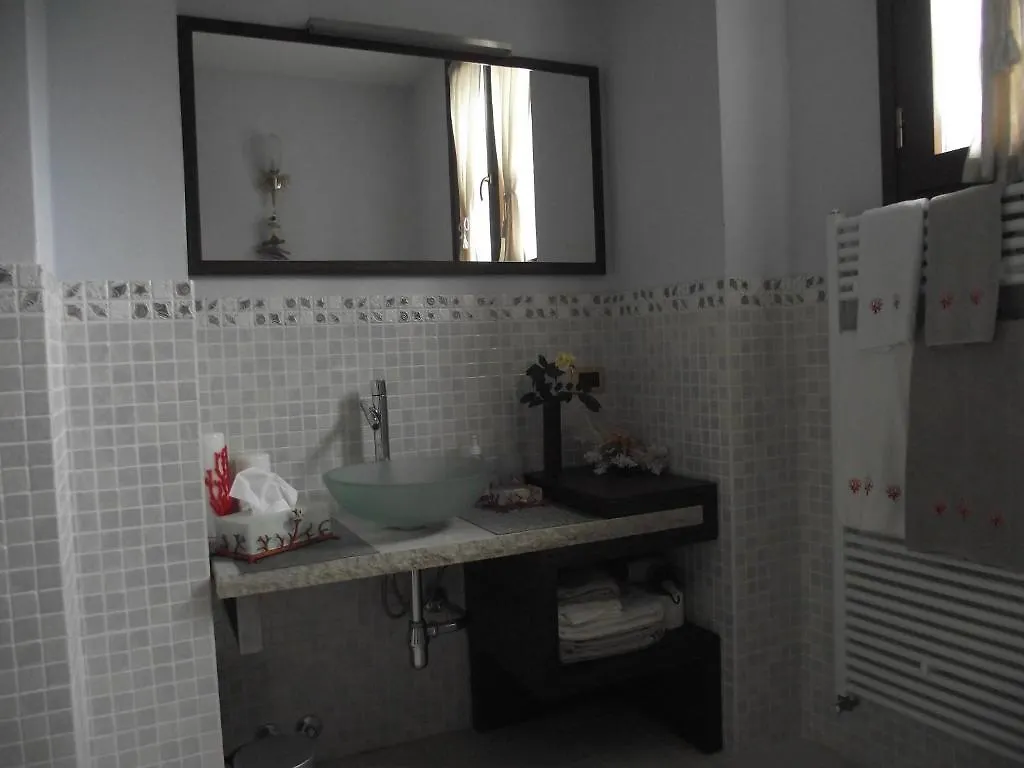 Villa Castiglioni Apartment لاليو